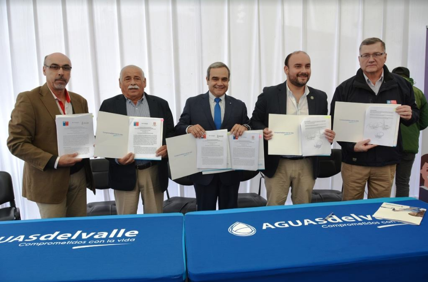 Aguas del Valle, Onemi y municipios de La Serena y Coquimbo firman protocolo de suministro de agua alternativo frente a emergencias